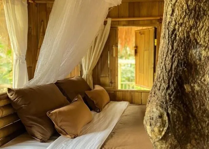 Кемпинг Tiny Eco Bamboo Ubud Tampaksiring